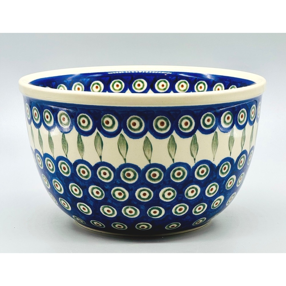 Boleslawiec Polish Pottery Serving Mixing Bowl Blue Peacock Eye Pattern 8 inch